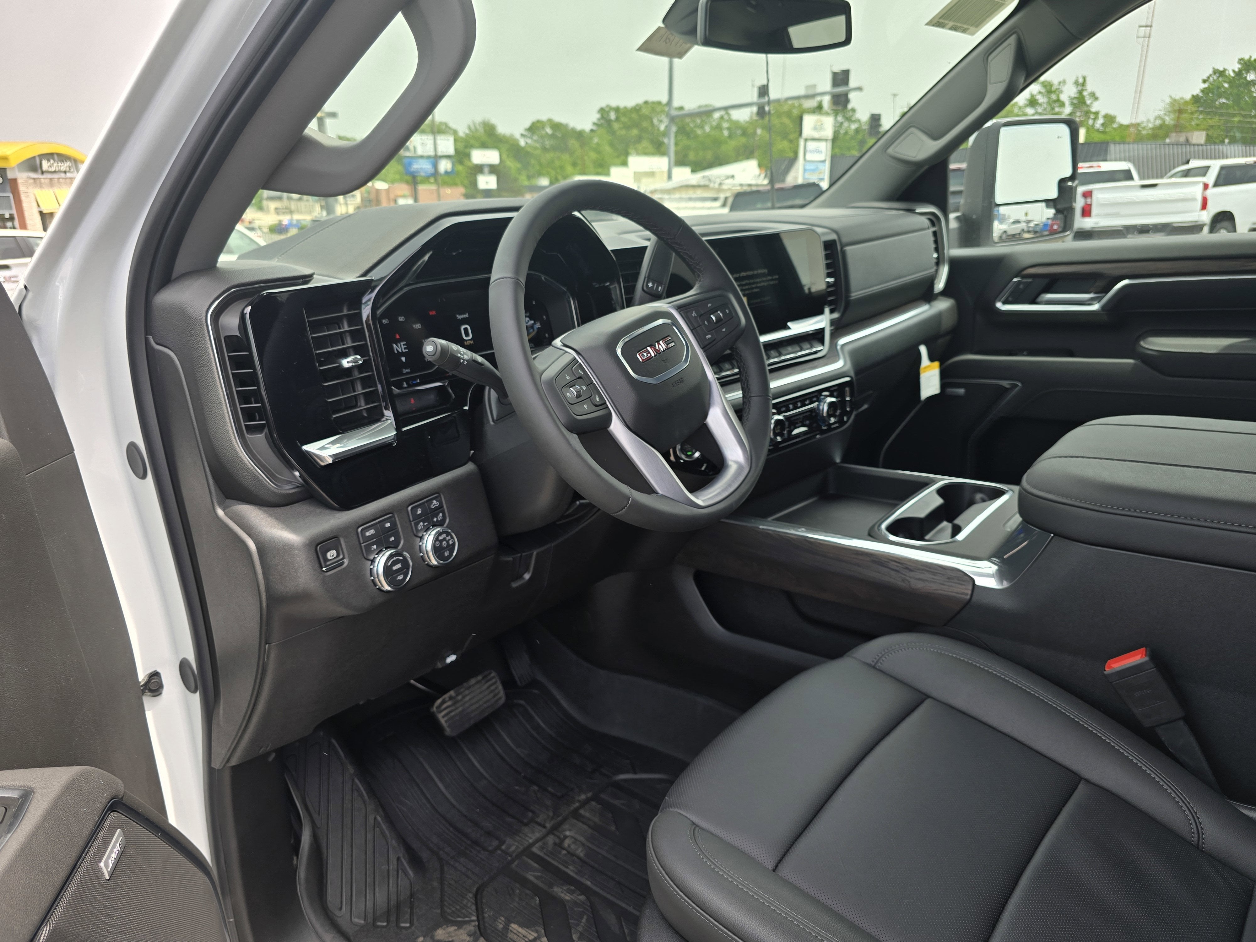 2025 GMC Sierra 2500 HD SLT