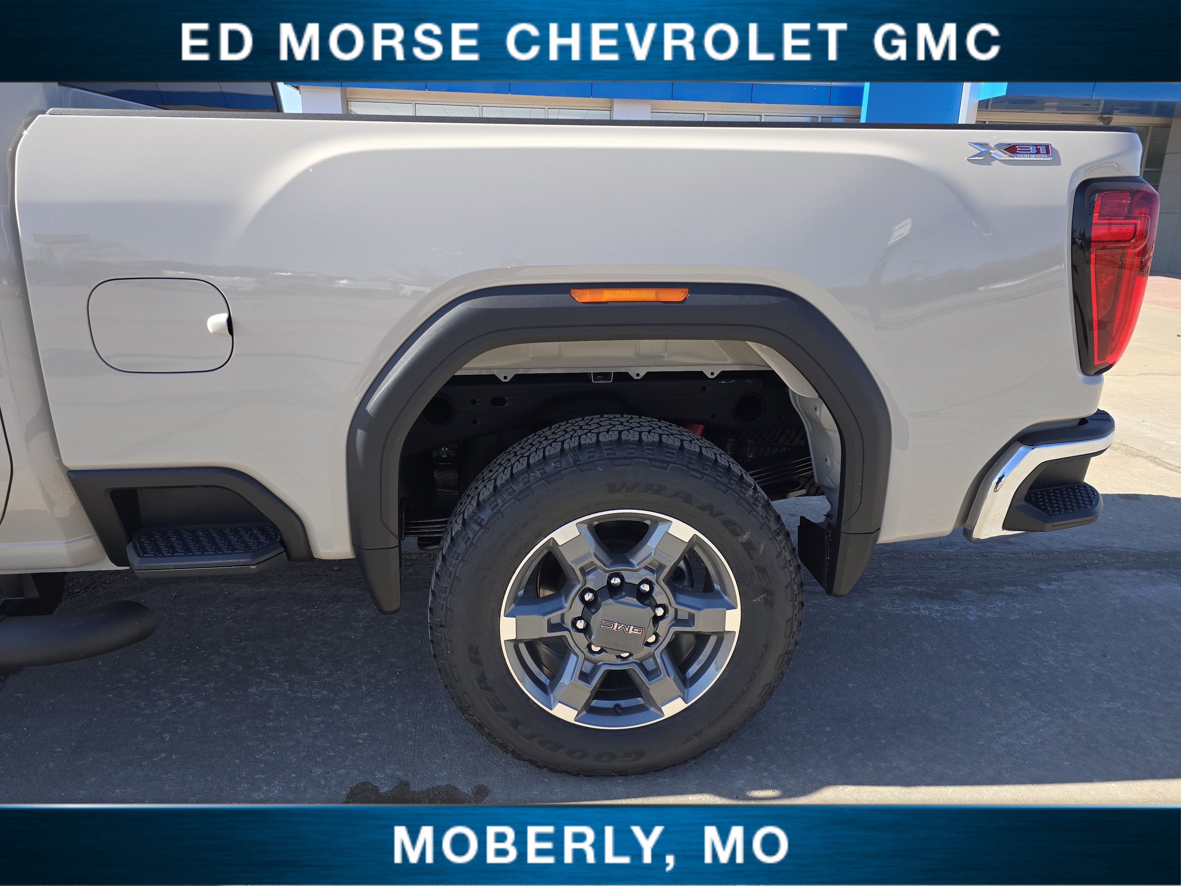 2026 GMC Sierra 2500 HD SLE