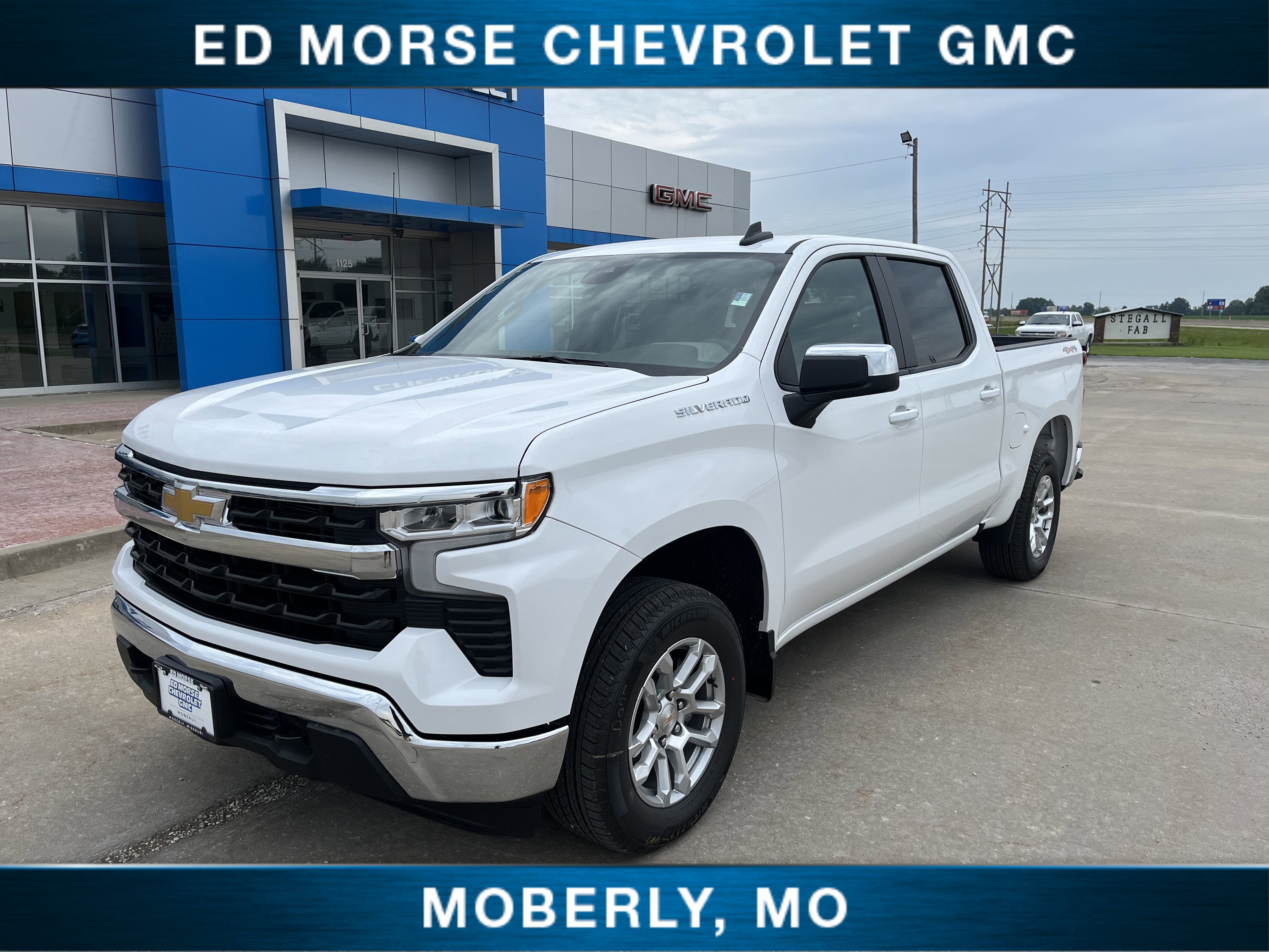 2025 Chevrolet Silverado 1500 LT