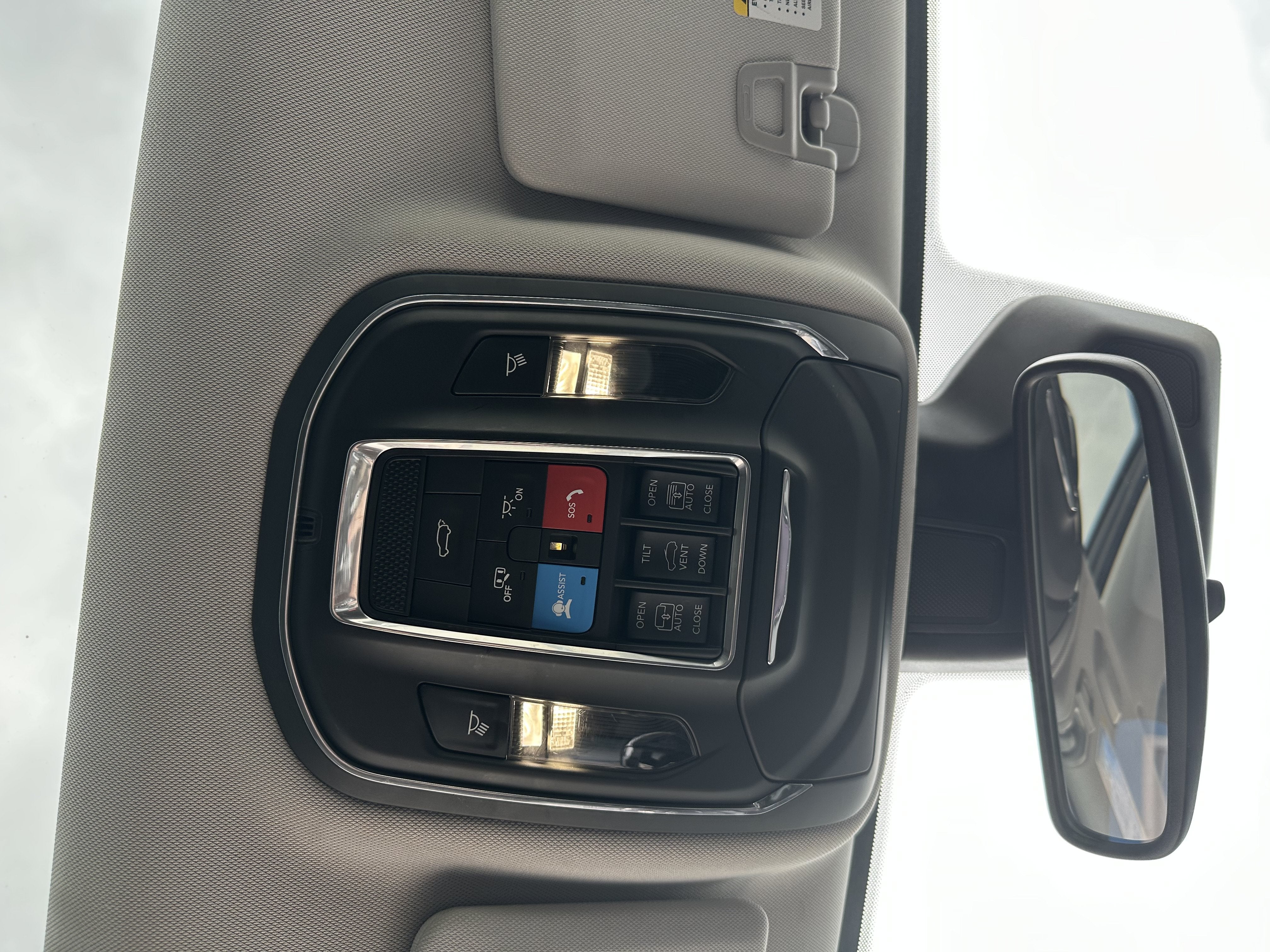 2023 Jeep Grand Cherokee L Limited 4x4