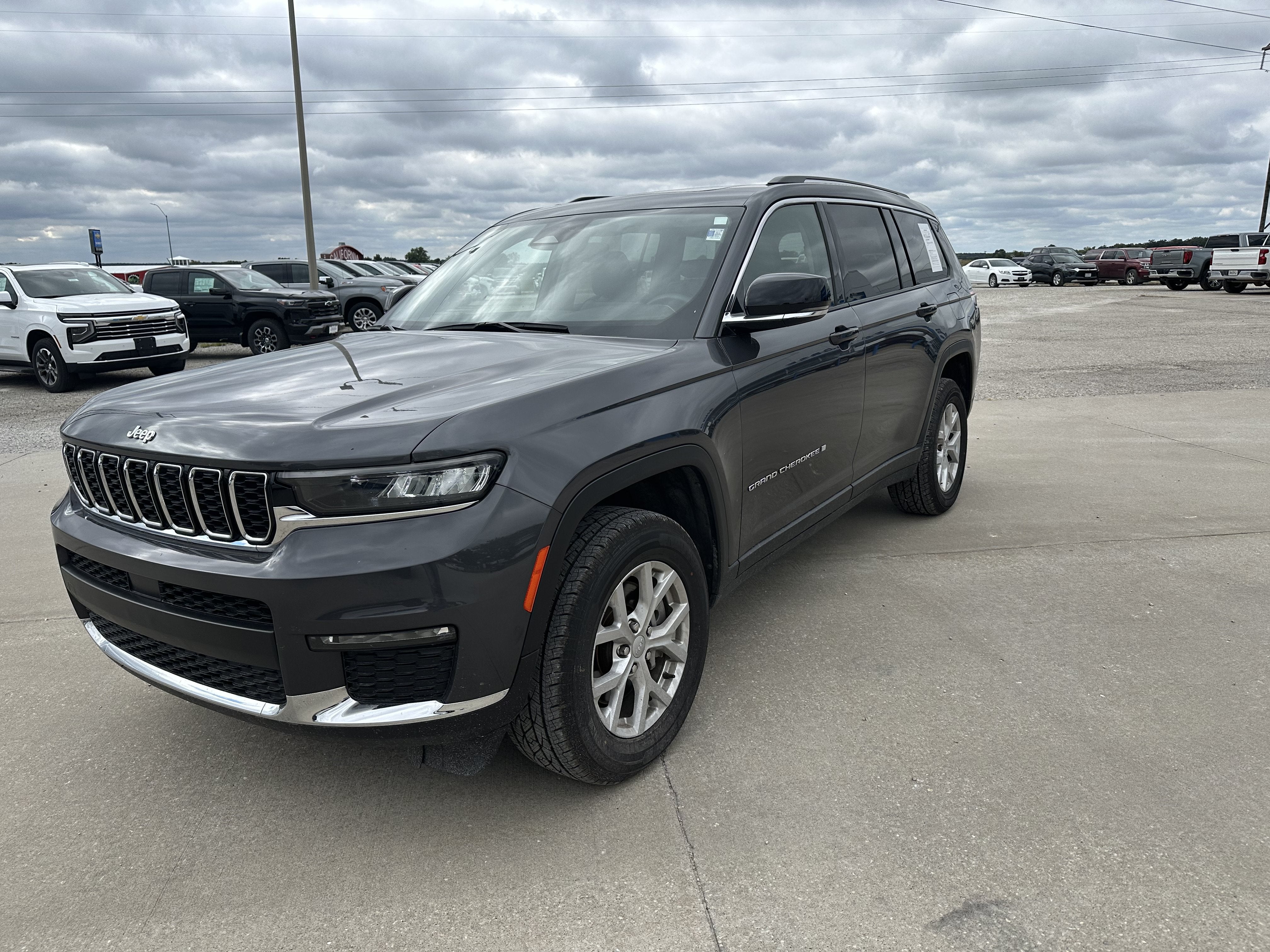 2023 Jeep Grand Cherokee L Limited 4x4