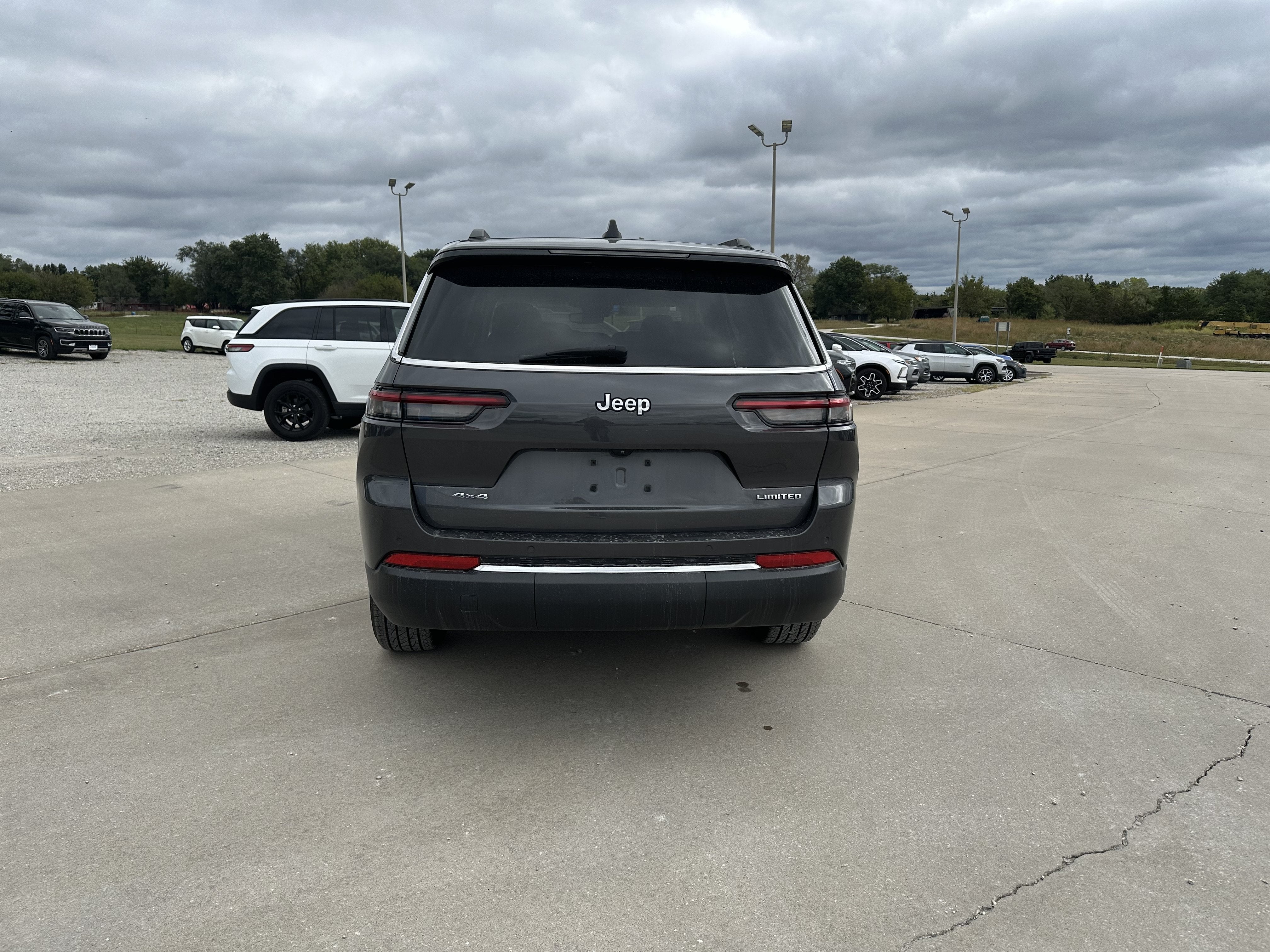 2023 Jeep Grand Cherokee L Limited 4x4