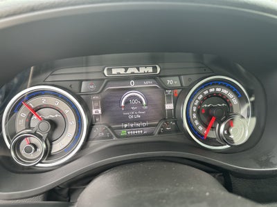 2022 RAM 1500 Laramie Crew Cab 4x4 5'7" Box