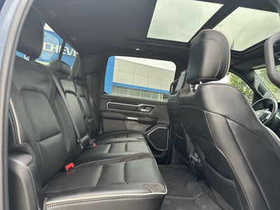 2022 RAM 1500 Laramie Crew Cab 4x4 5'7" Box