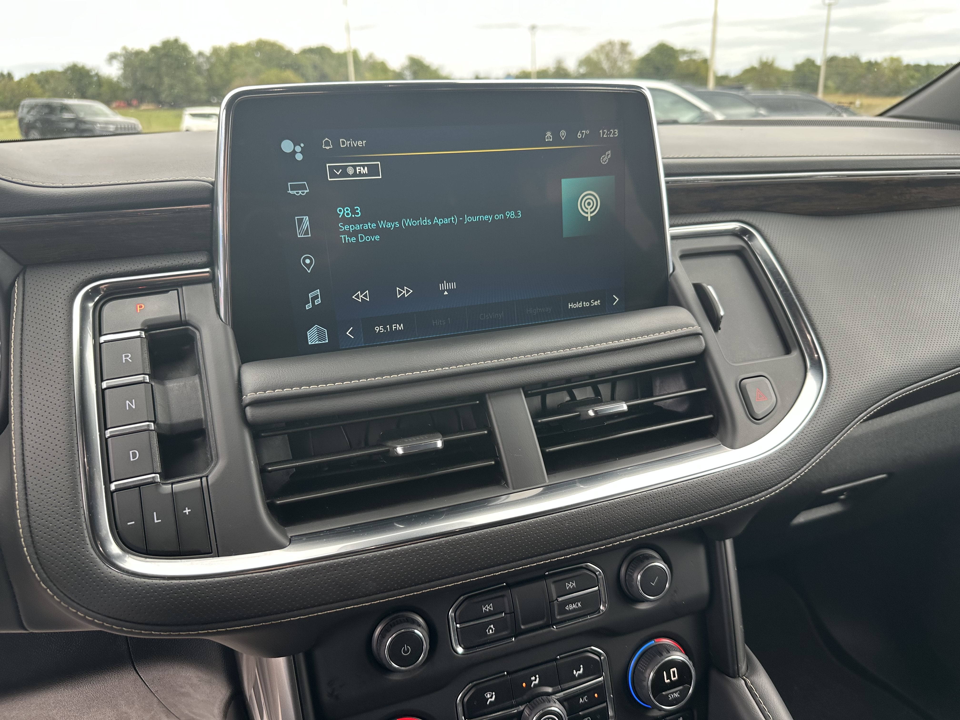 2024 Chevrolet Suburban Premier
