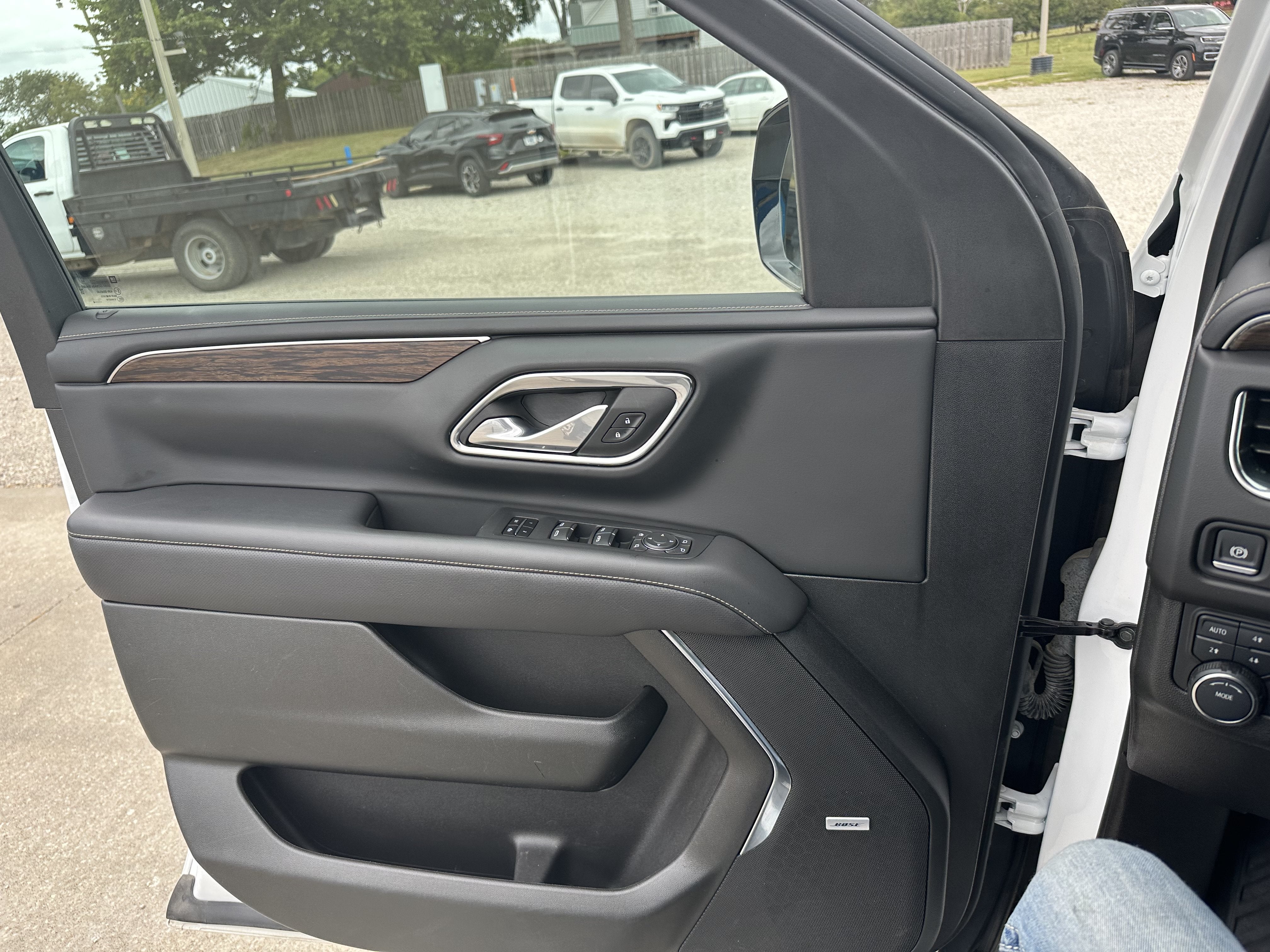 2024 Chevrolet Suburban Premier