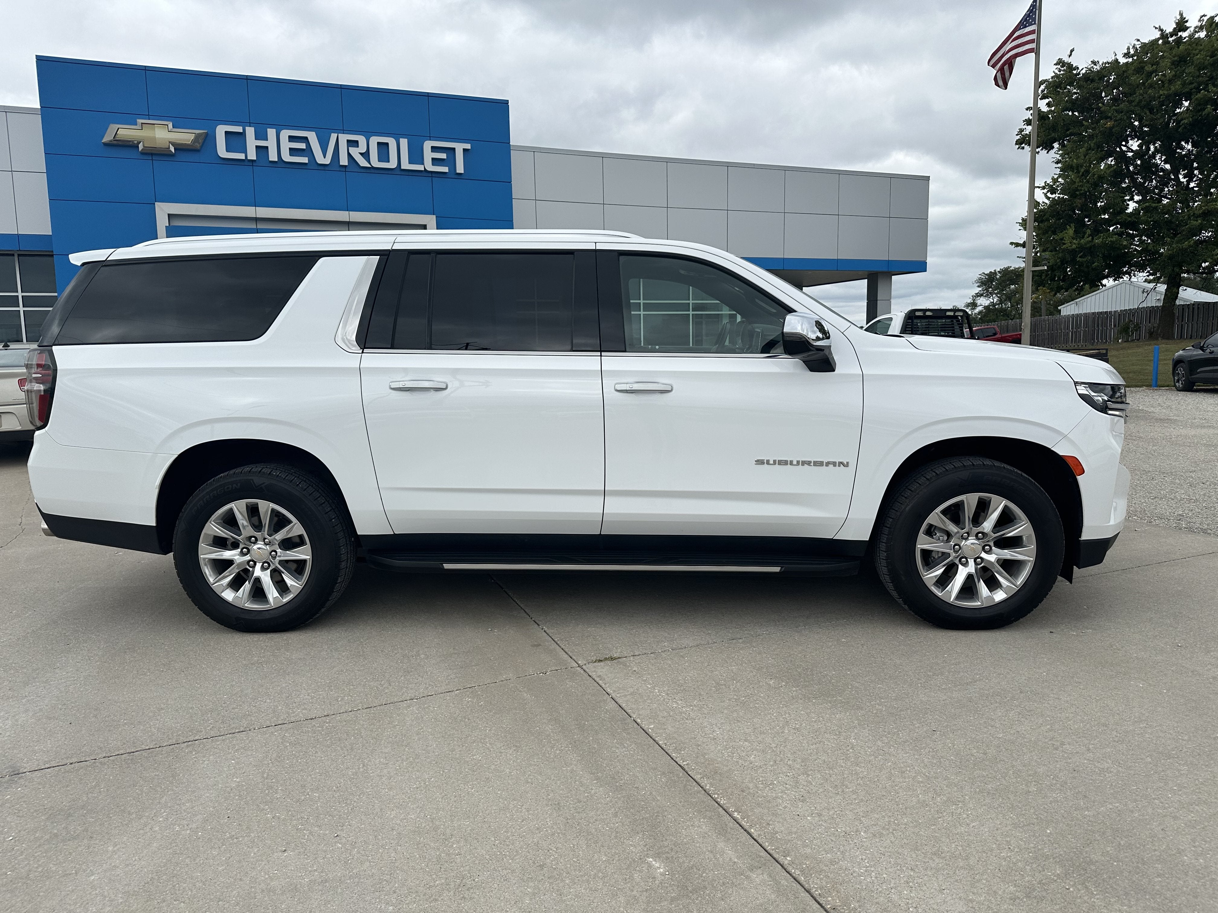 2024 Chevrolet Suburban Premier