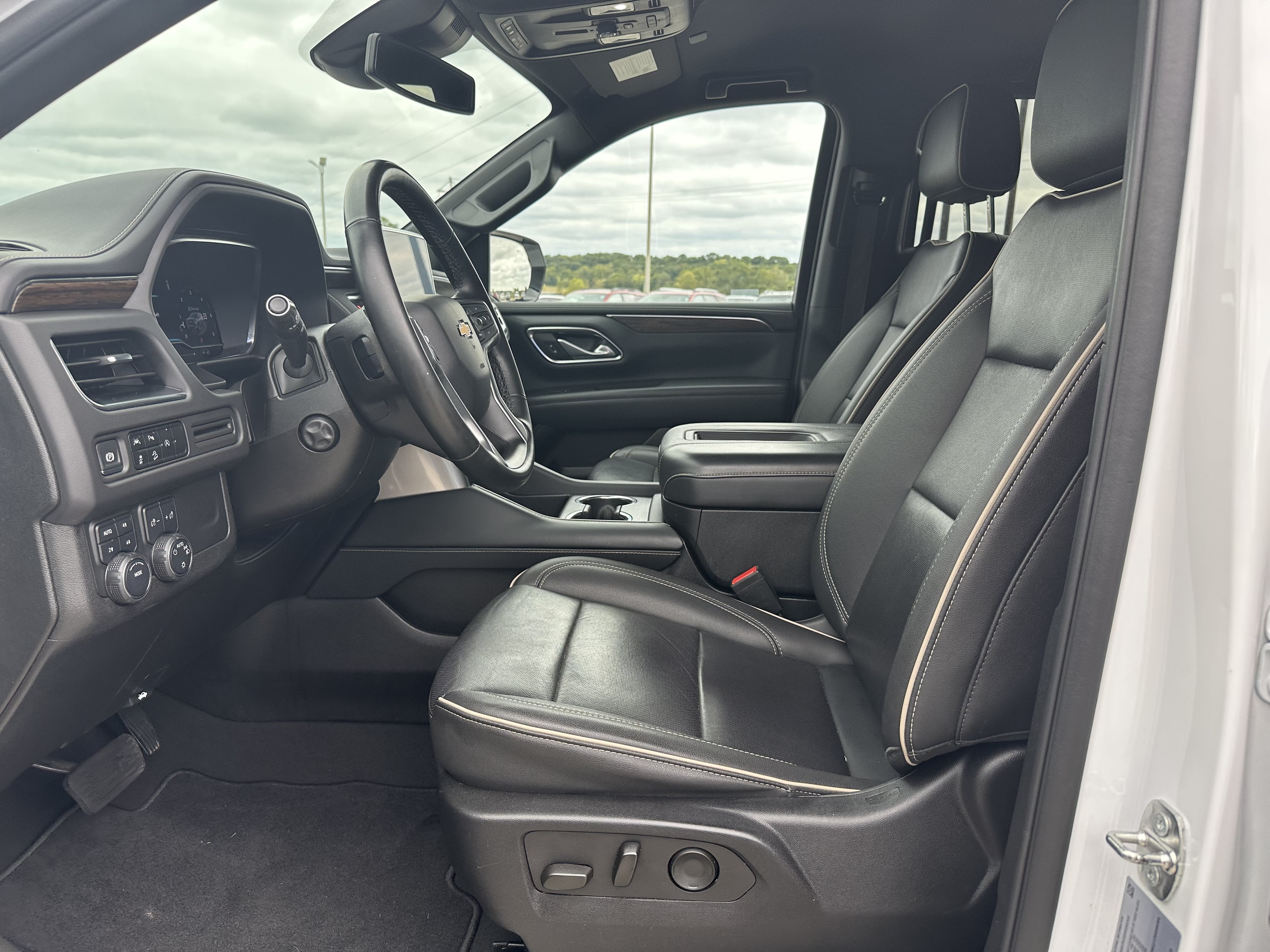 2024 Chevrolet Suburban Premier