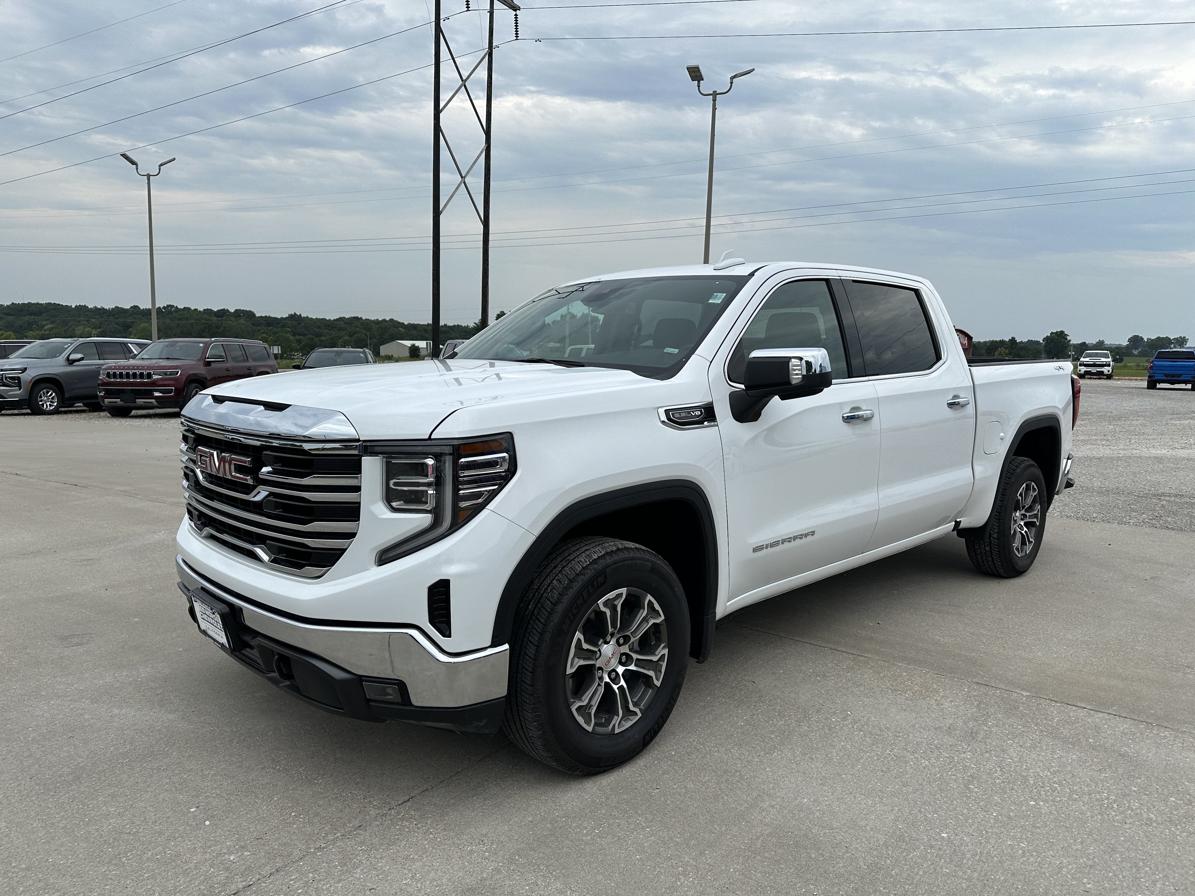 2026 GMC Sierra 1500 SLT