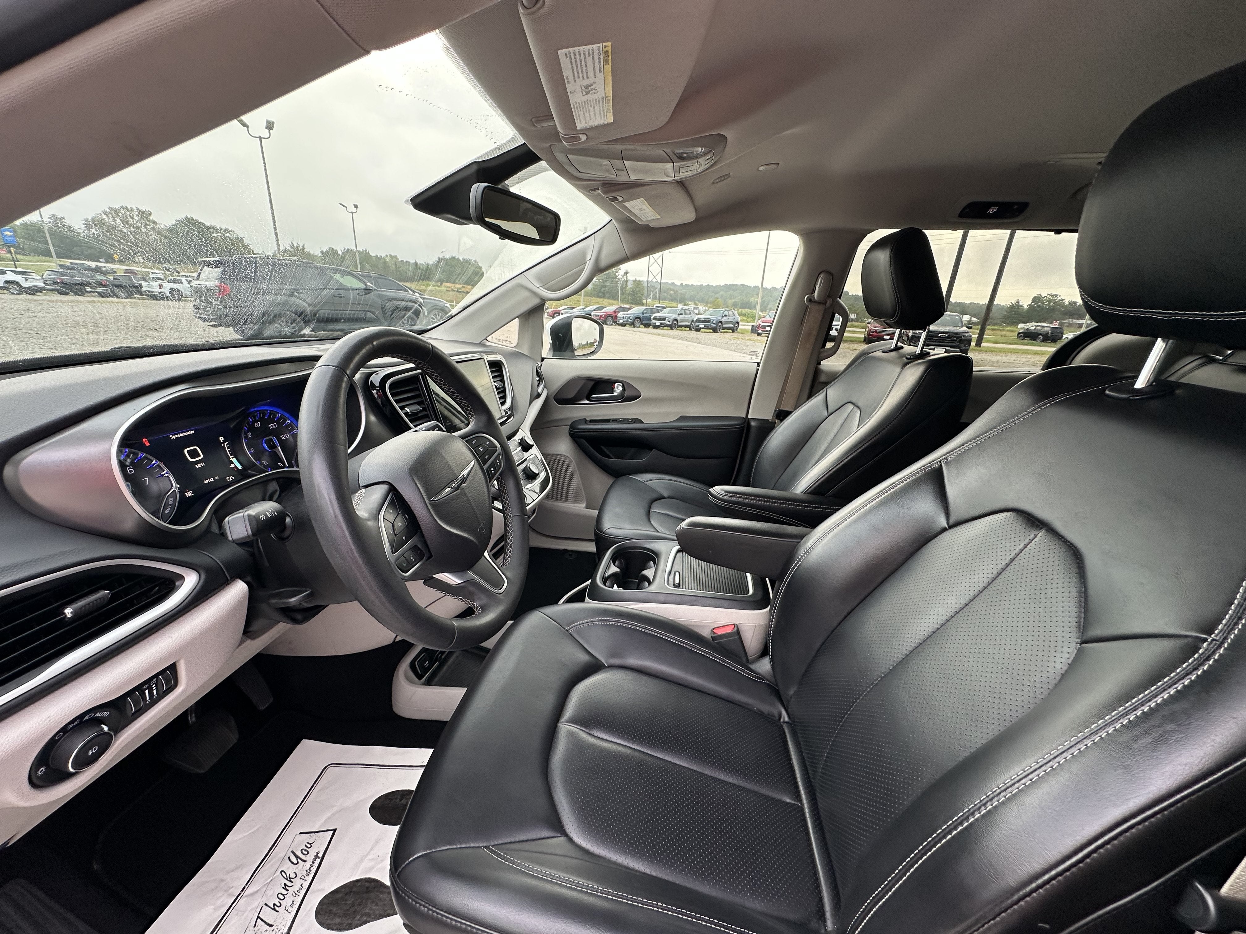 2023 Chrysler Pacifica Touring L
