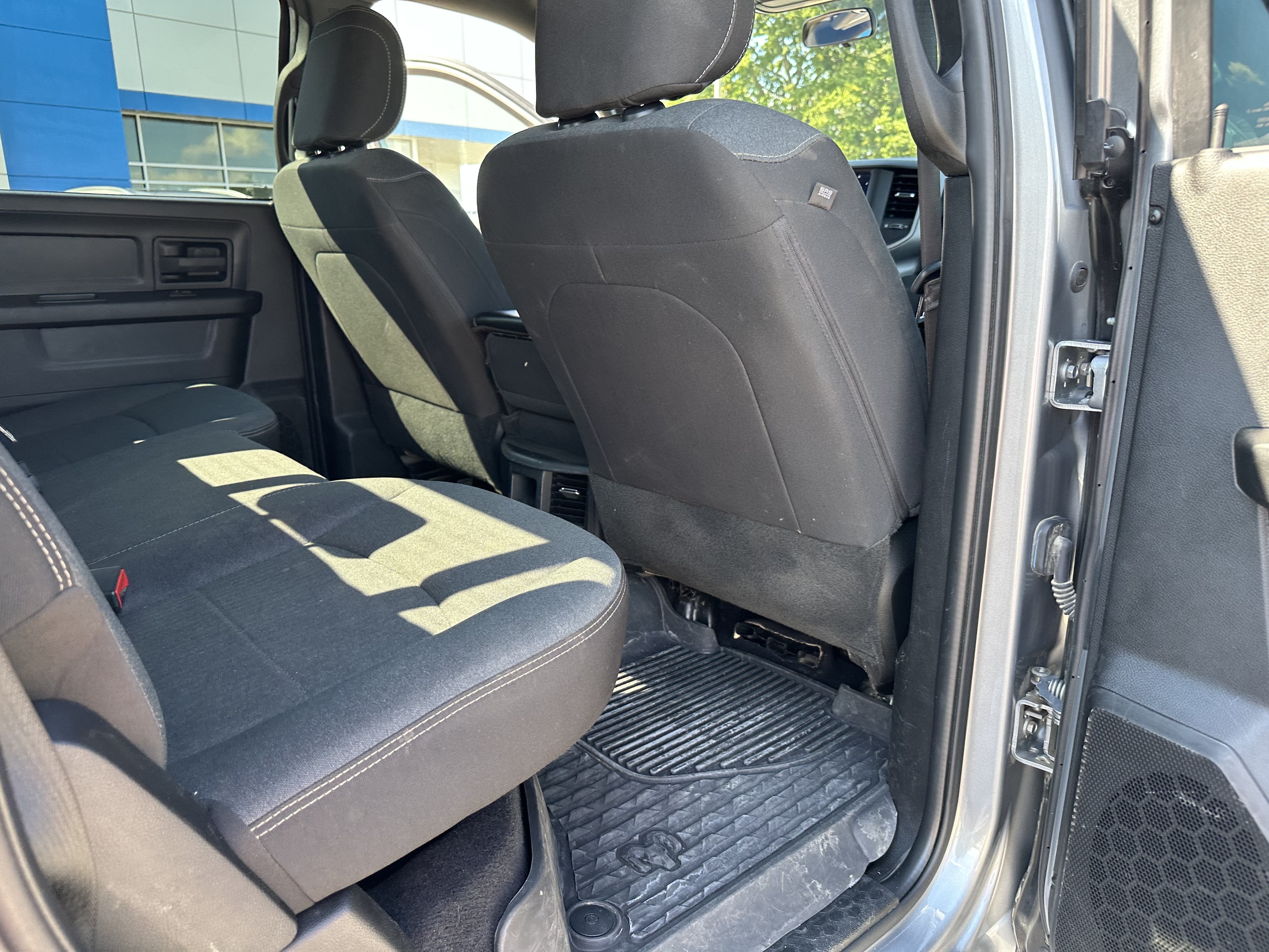 2024 RAM 3500 Tradesman Crew Cab 4x4 8' Box