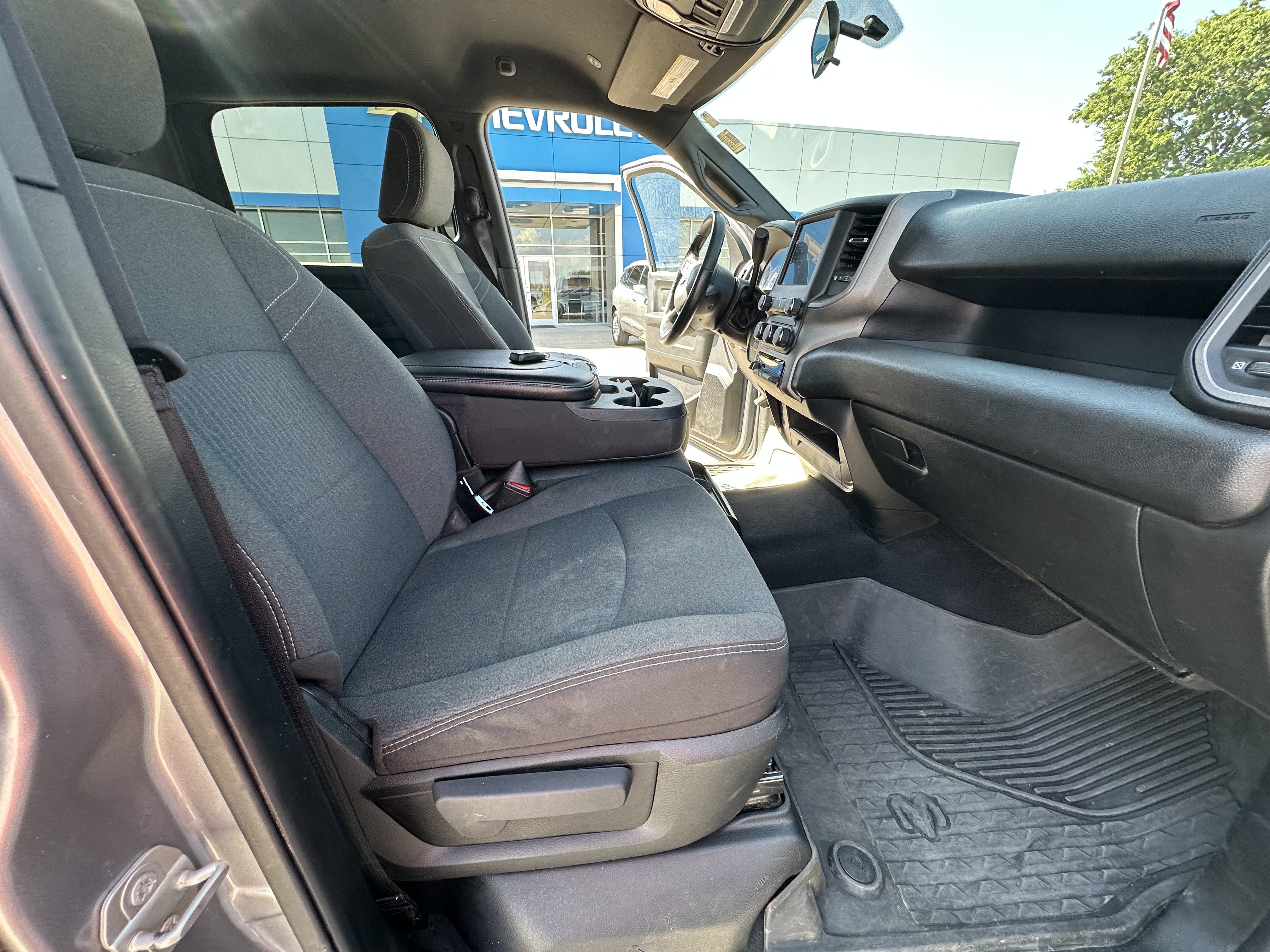 2024 RAM 3500 Tradesman Crew Cab 4x4 8' Box