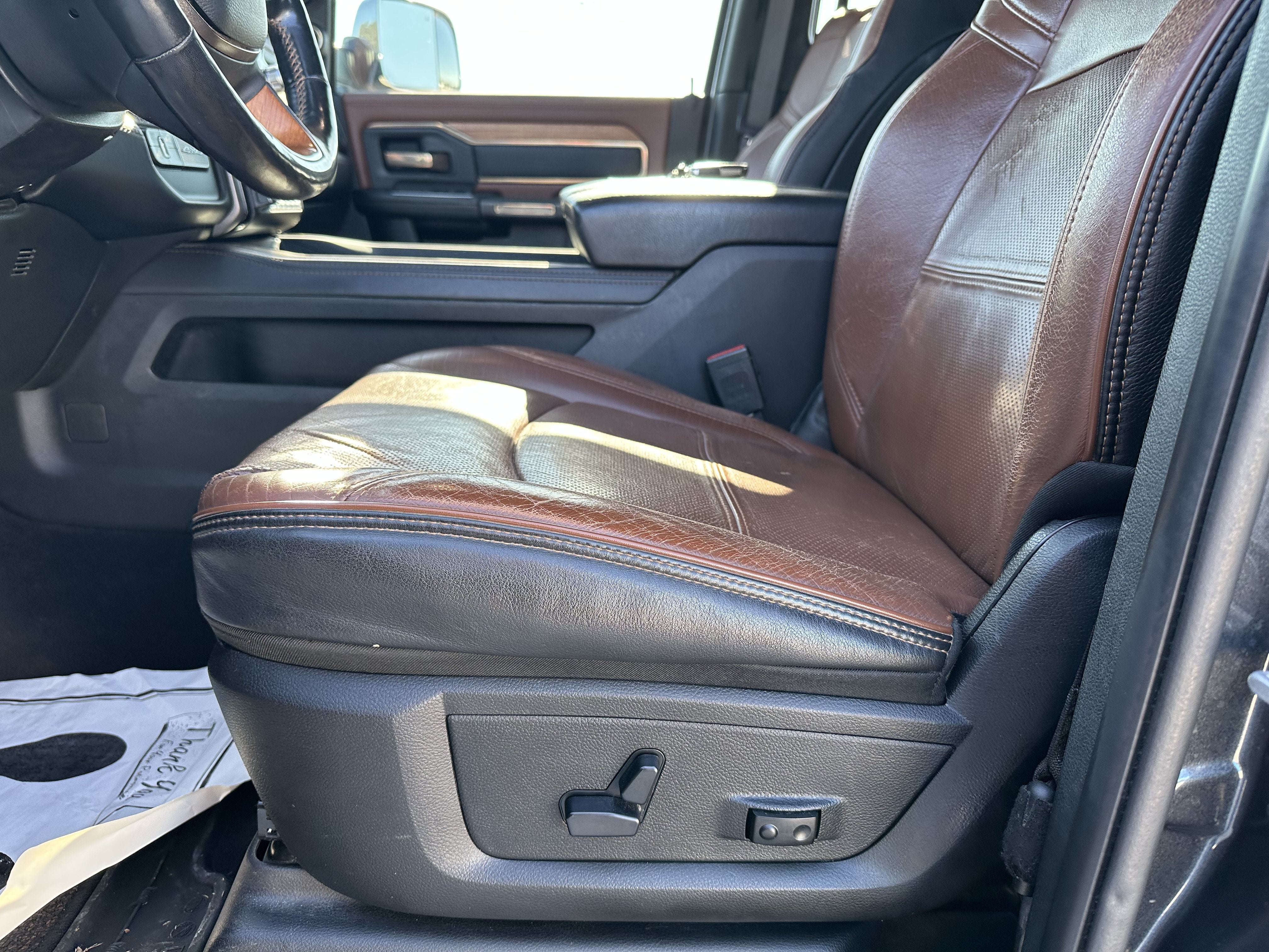 2020 RAM 2500 Laramie Longhorn Crew Cab 4x4 6'4" Box