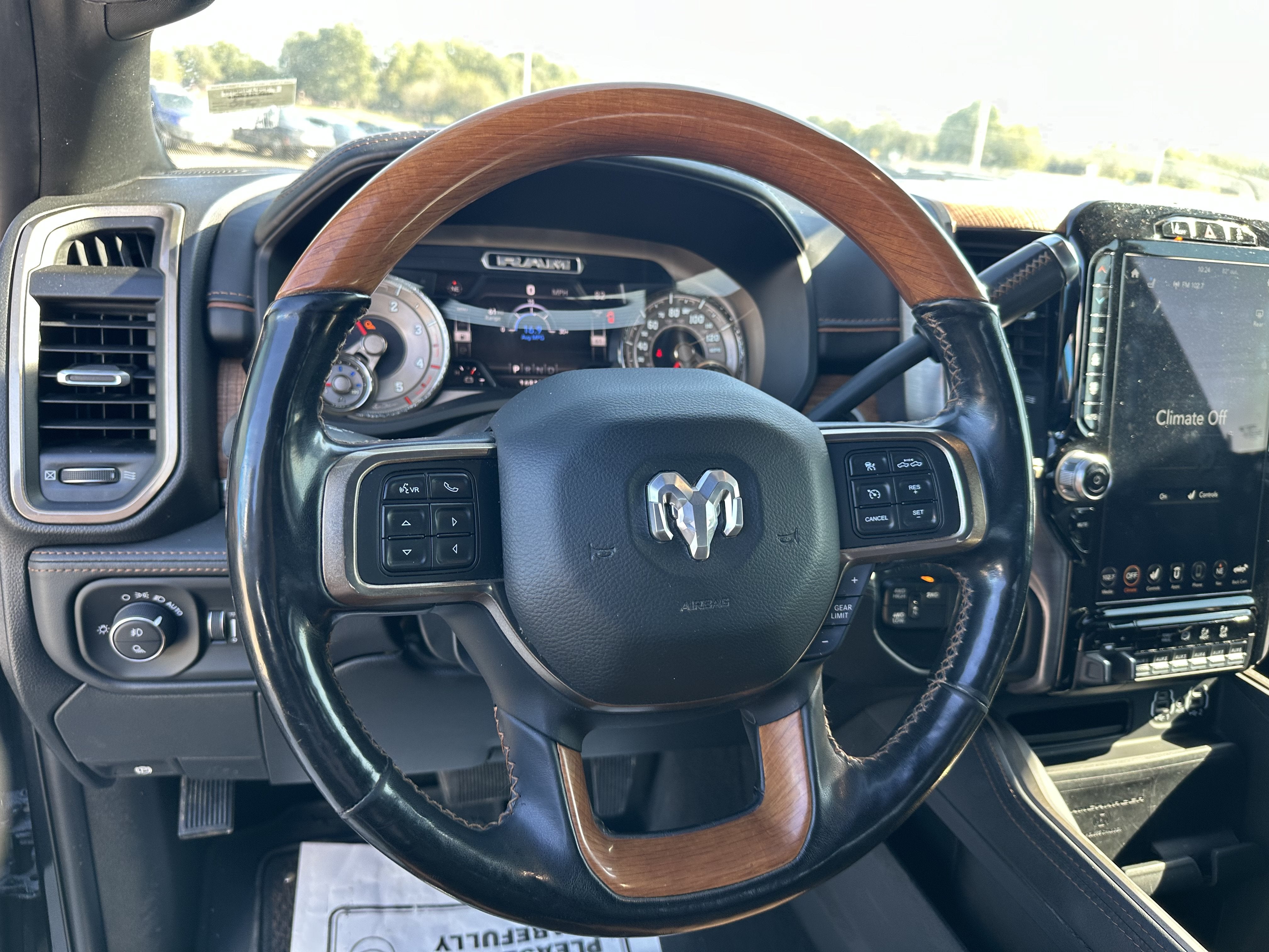 2020 RAM 2500 Laramie Longhorn Crew Cab 4x4 6'4" Box