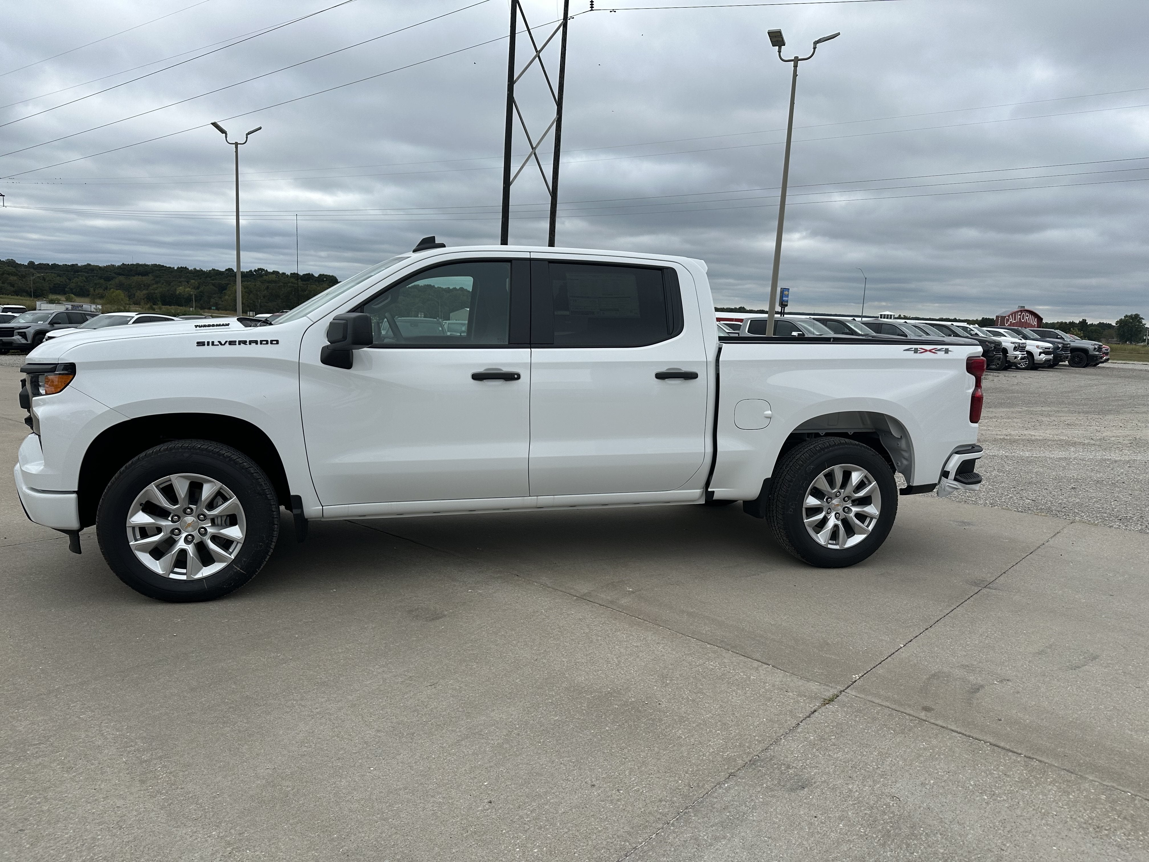 2026 Chevrolet Silverado 1500 Custom