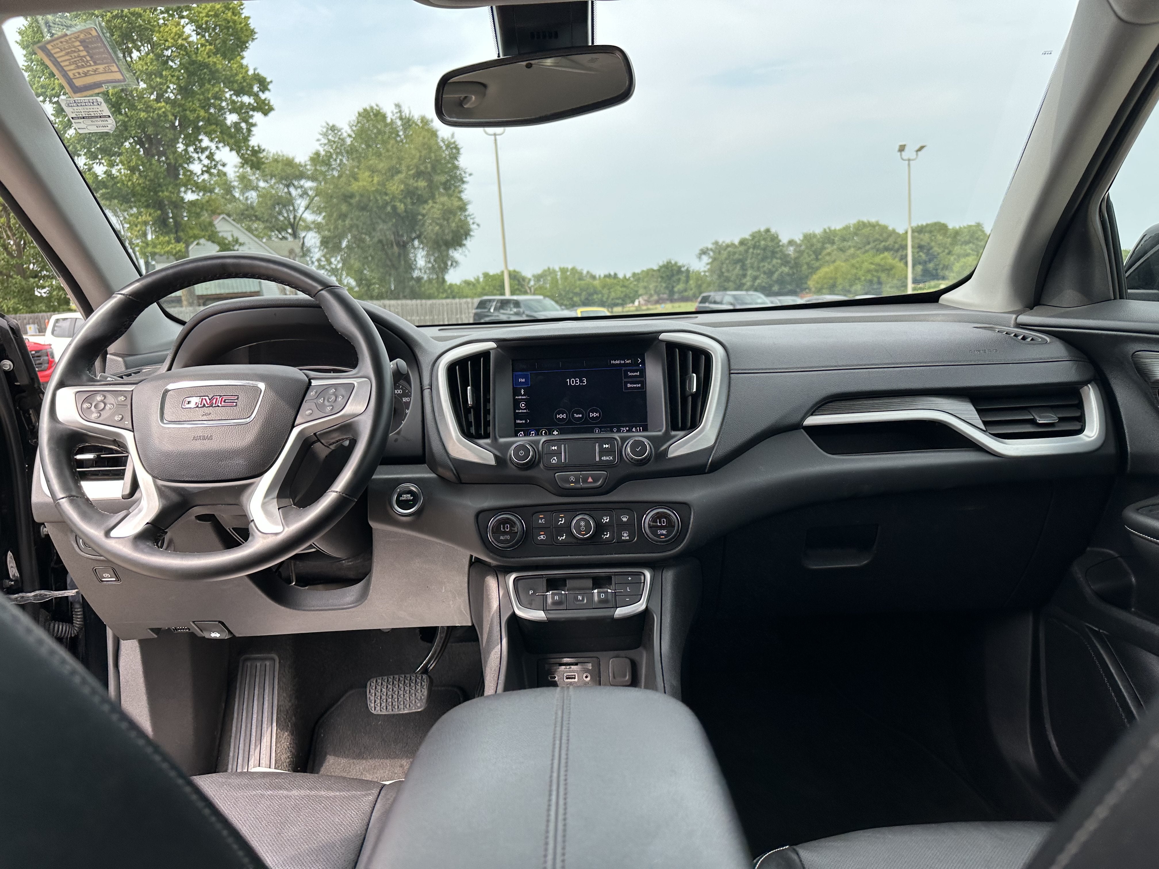 2024 GMC Terrain SLT