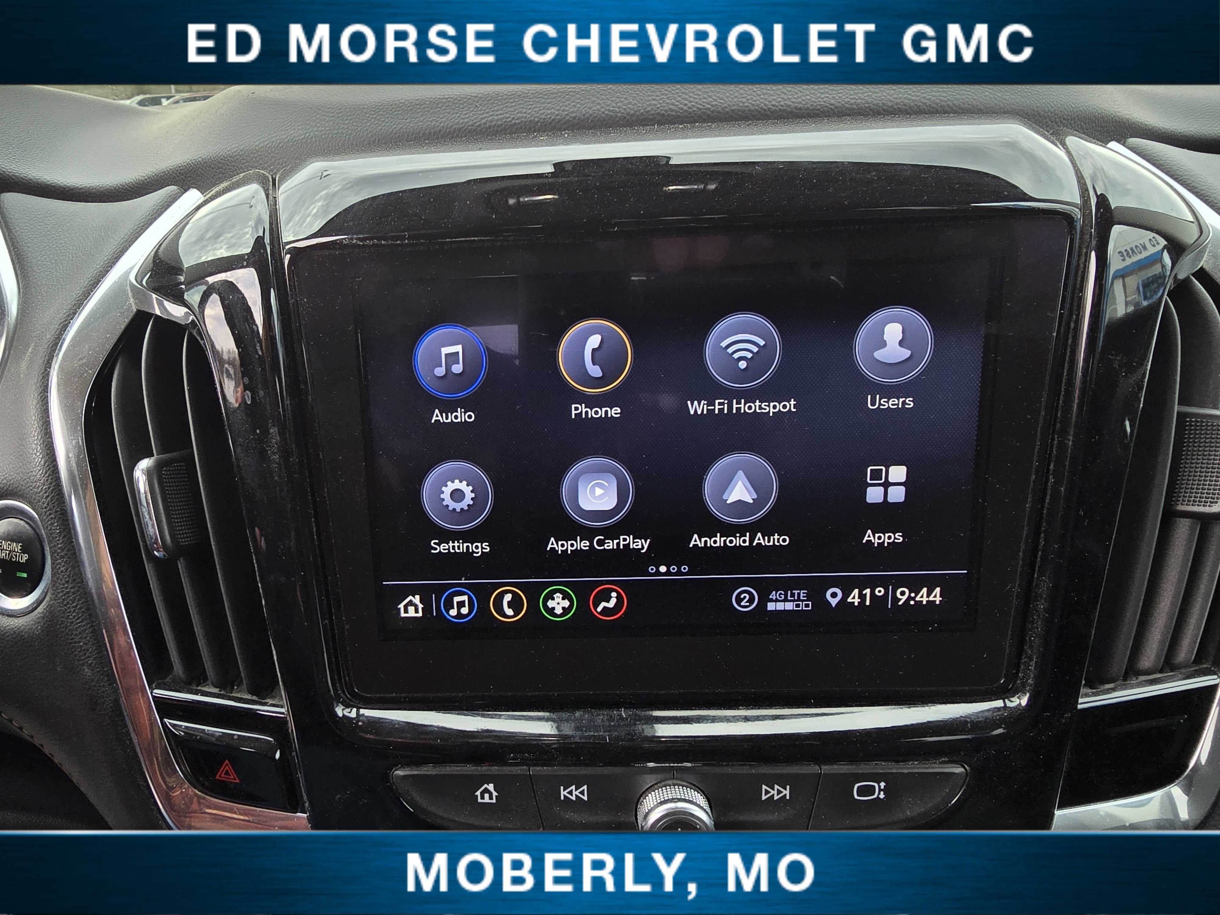 2020 Chevrolet Traverse LT Cloth