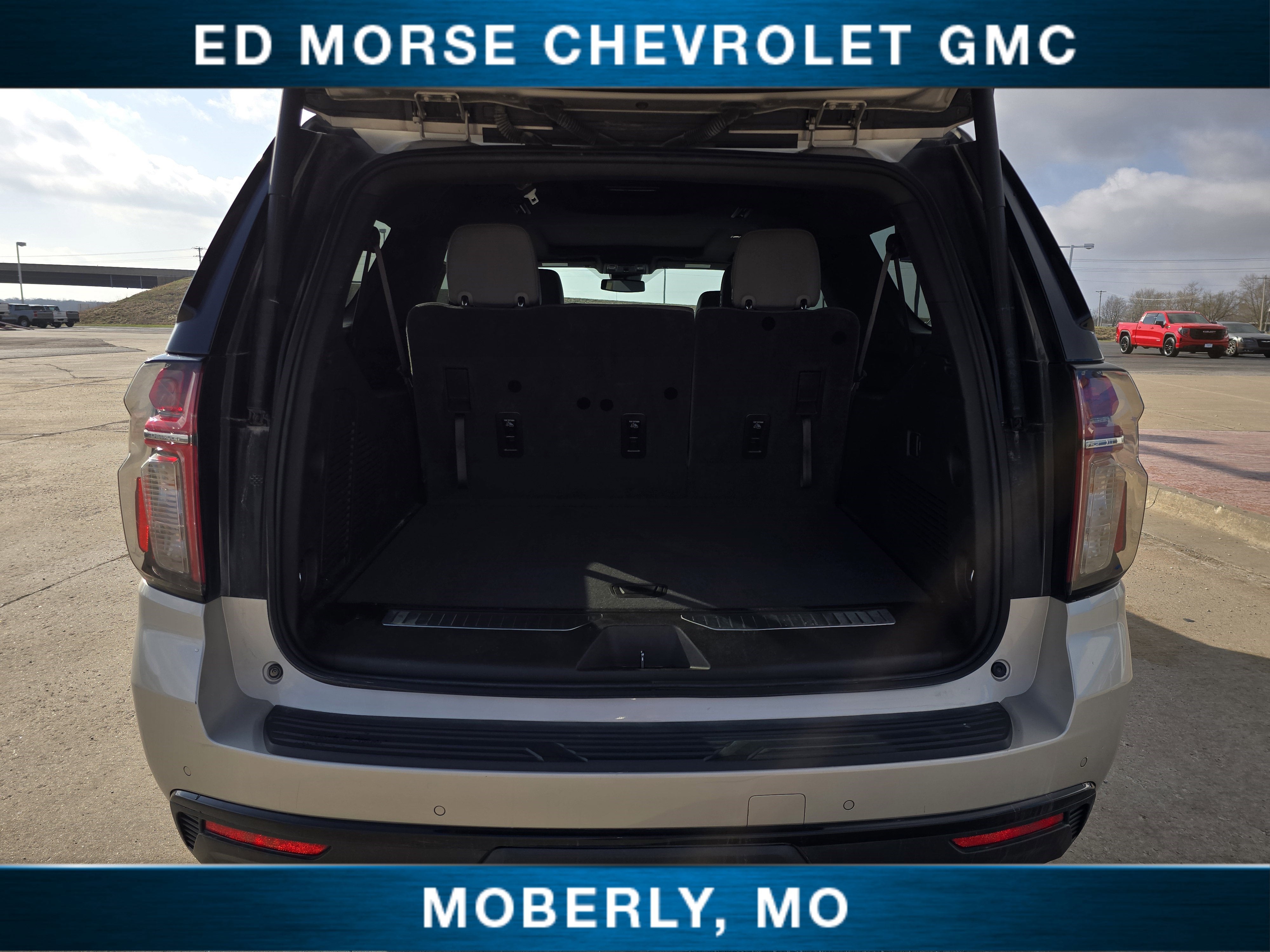 2023 Chevrolet Suburban Z71