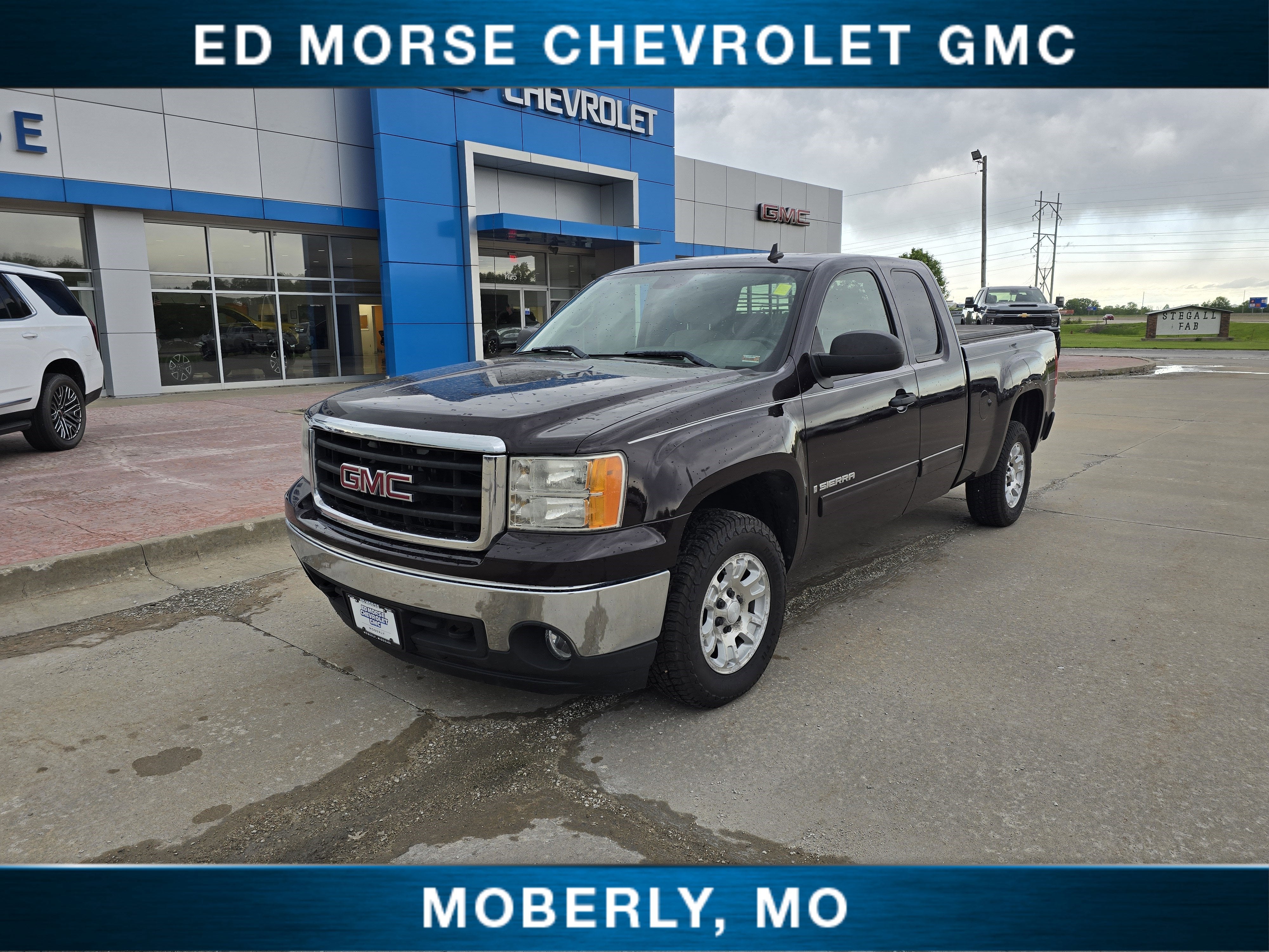 2008 GMC Sierra's photo