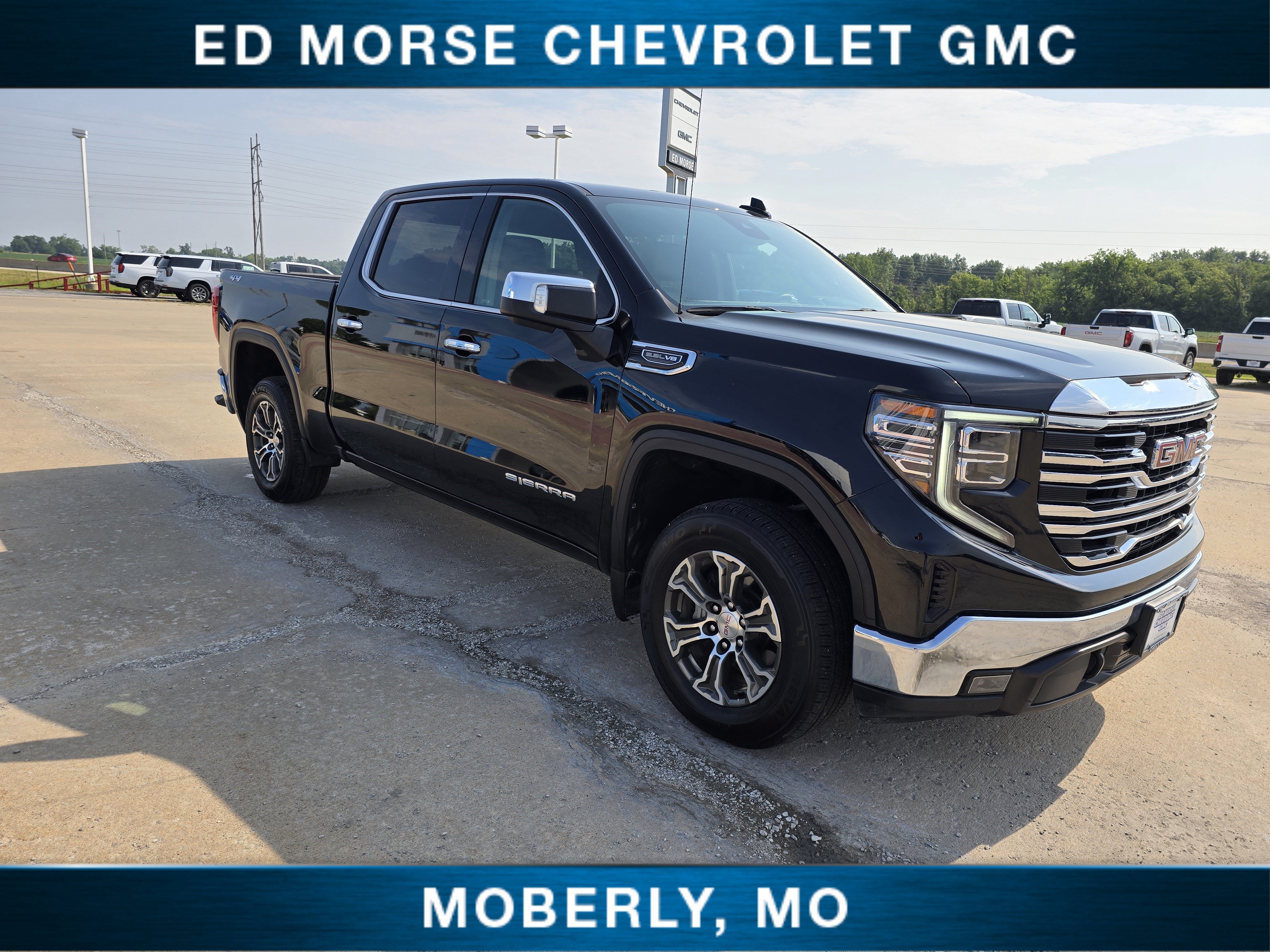 2024 GMC Sierra 1500 SLT
