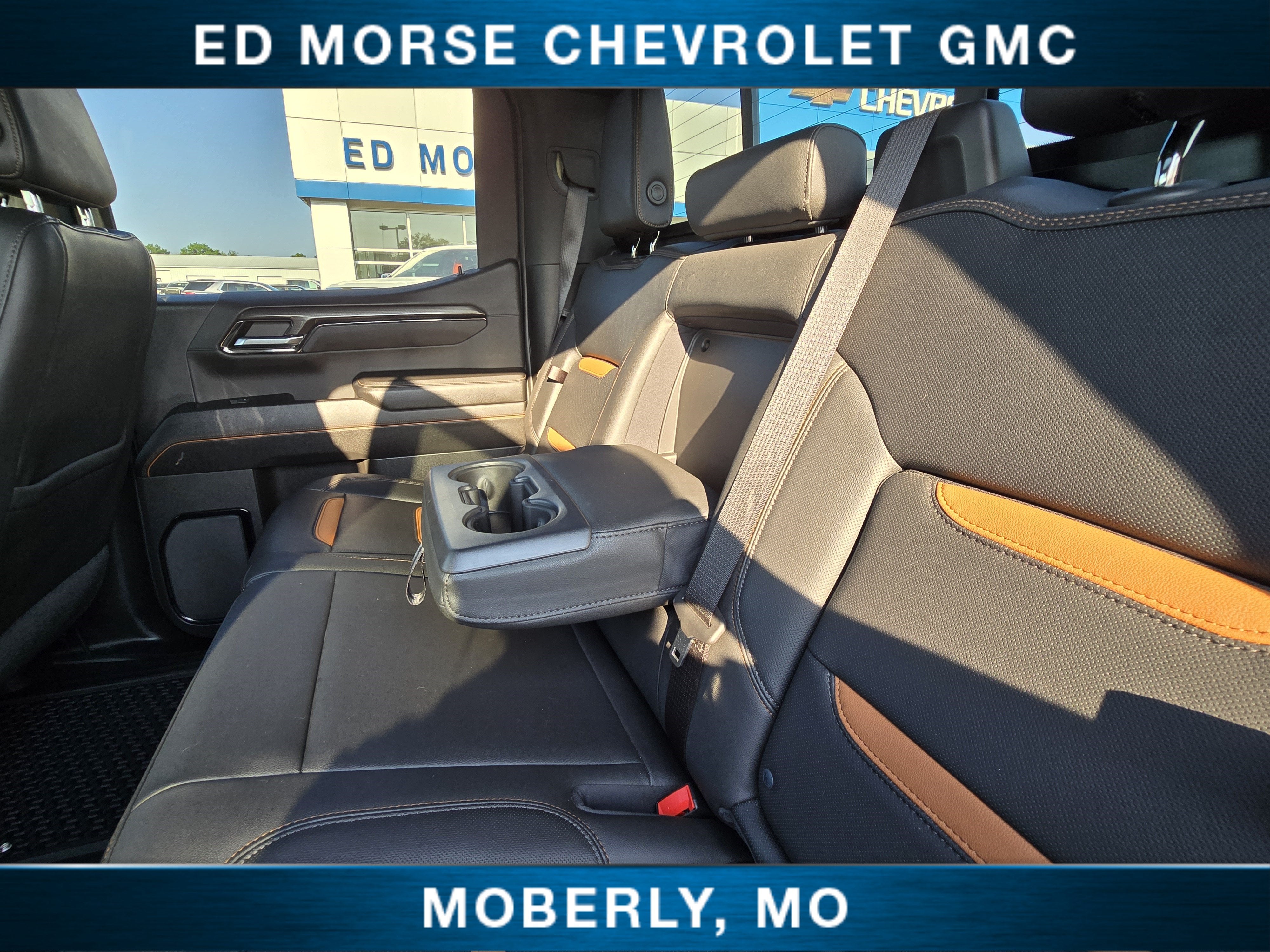 2023 GMC Sierra 1500 AT4