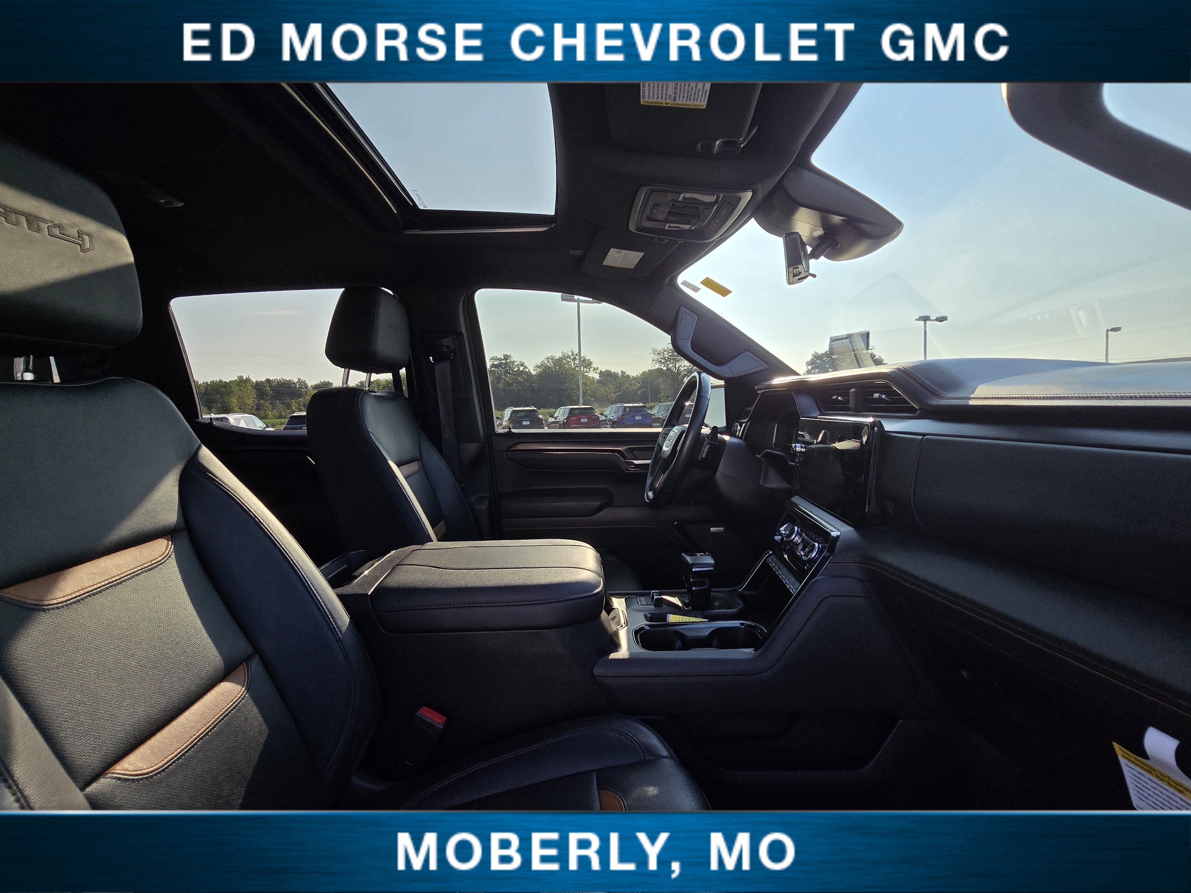 2023 GMC Sierra 1500 AT4