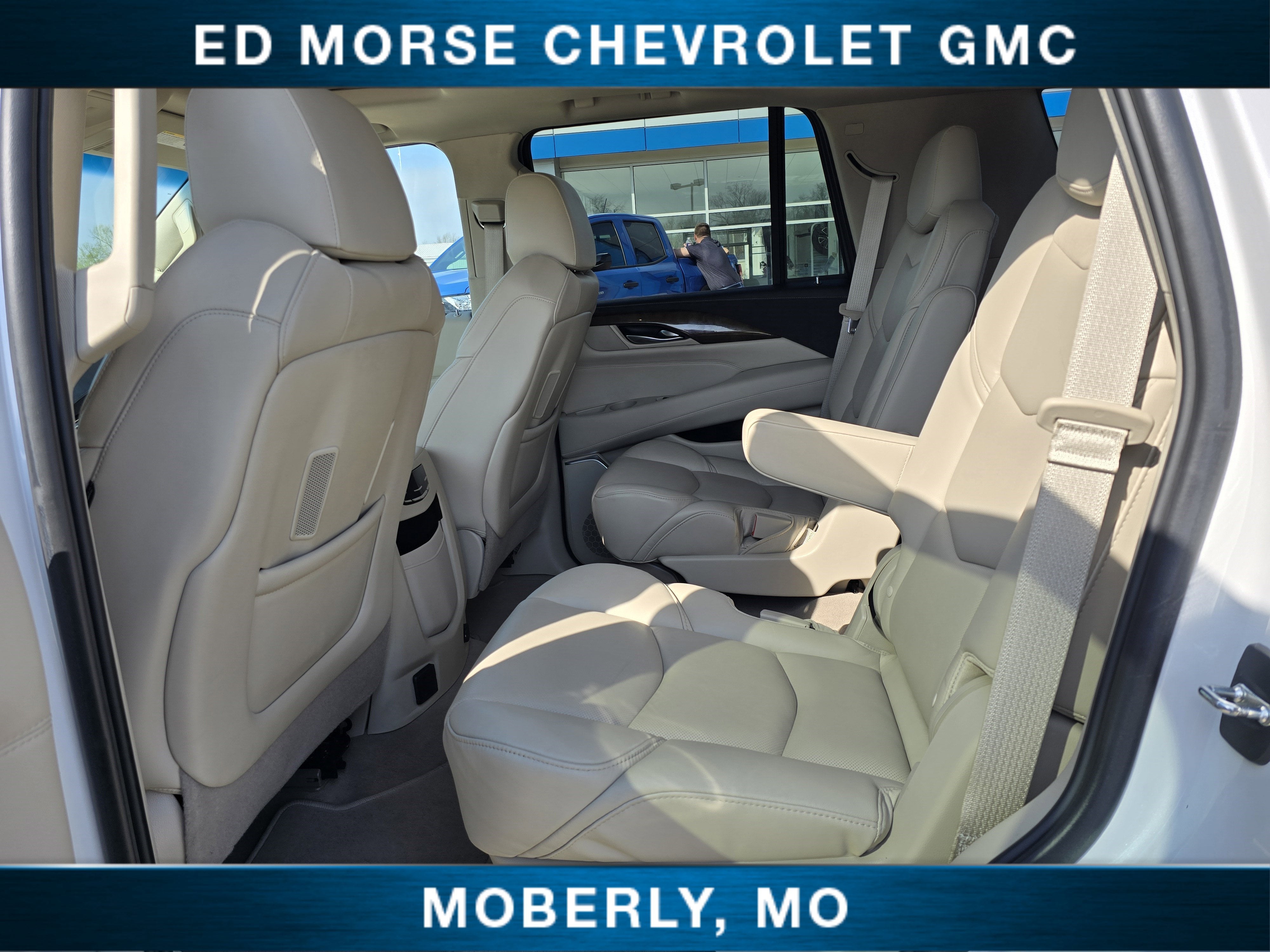 2019 Cadillac Escalade Luxury