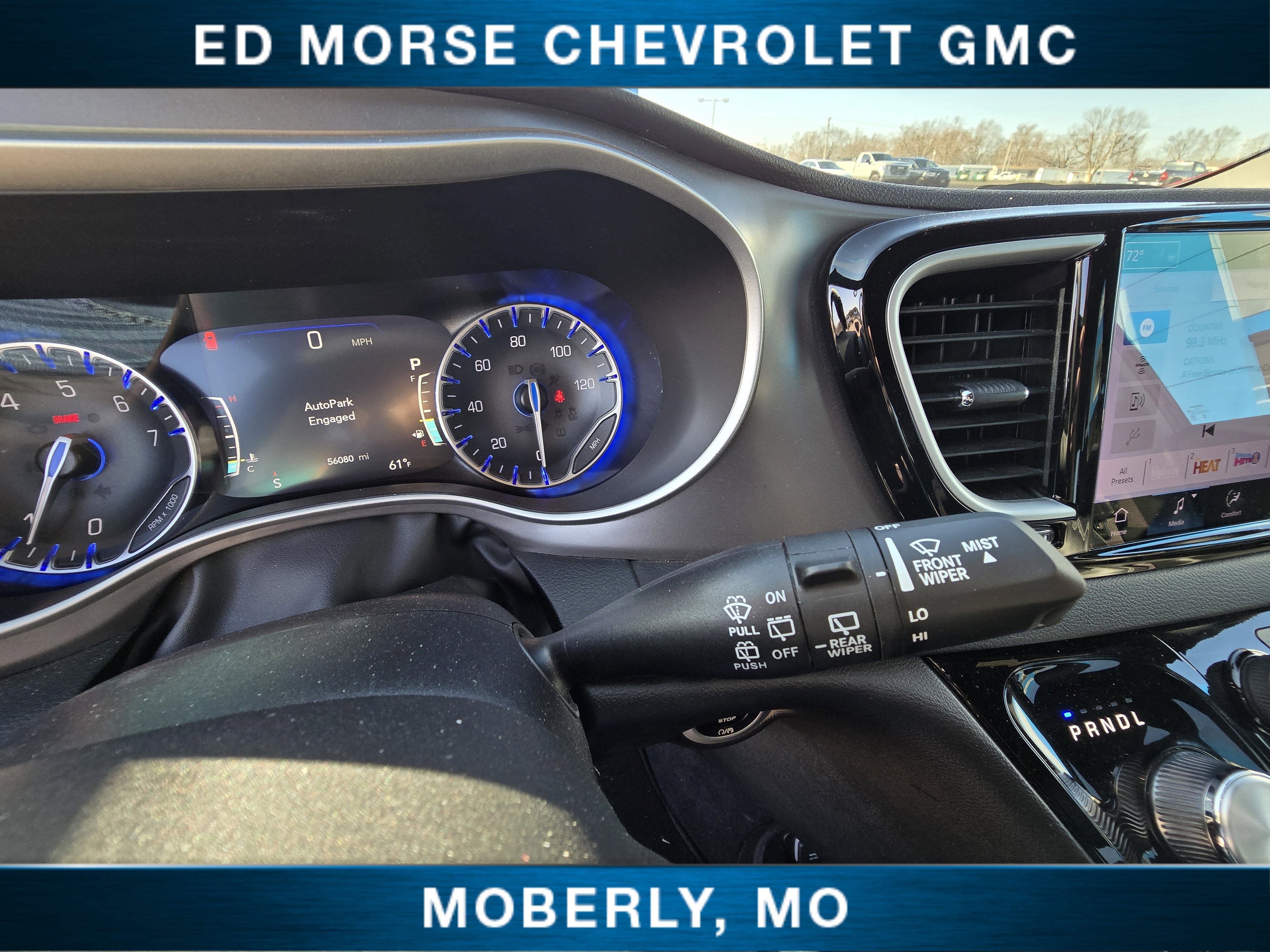 2025 Chrysler Pacifica Select