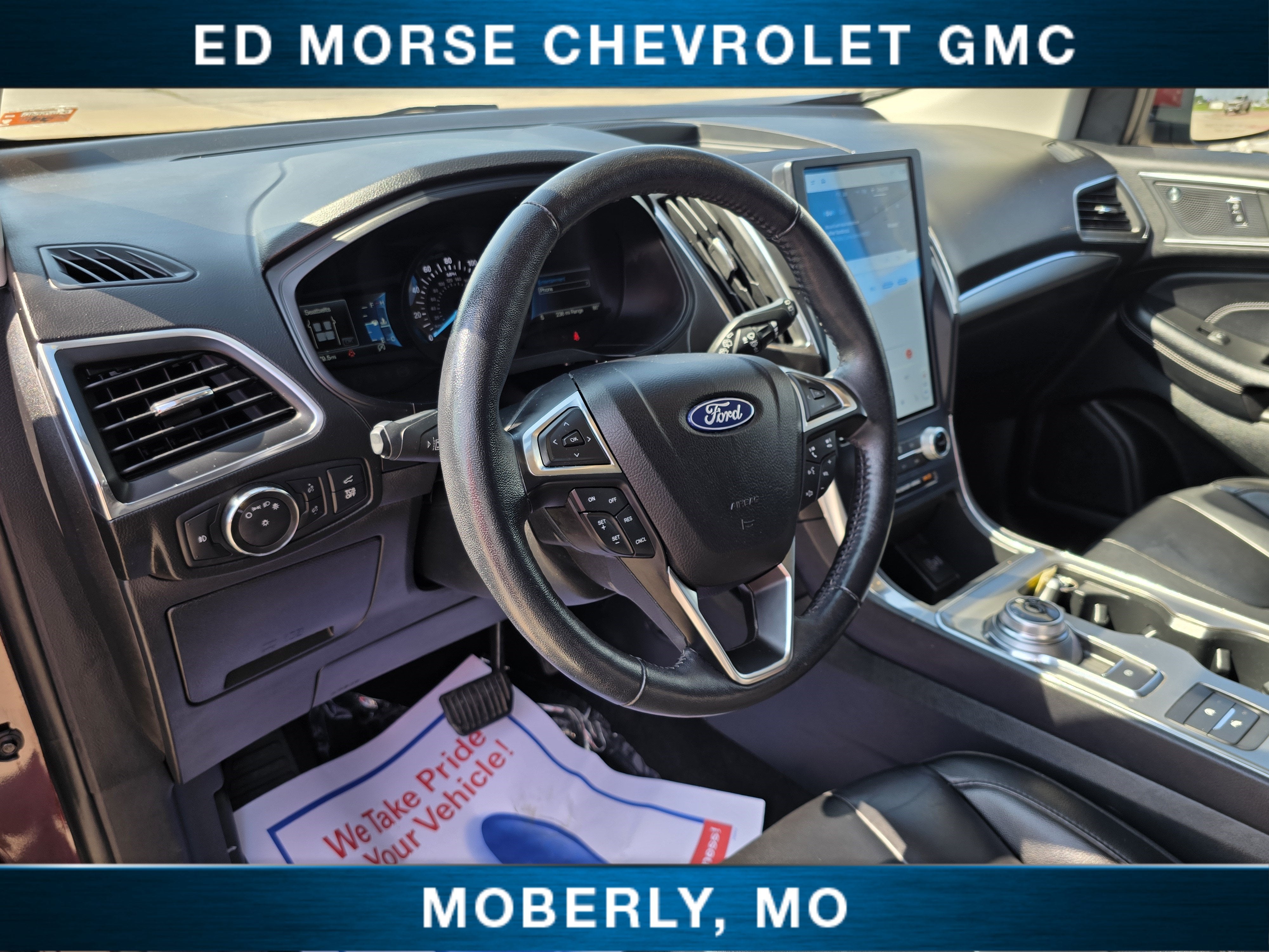 2022 Ford Edge Titanium