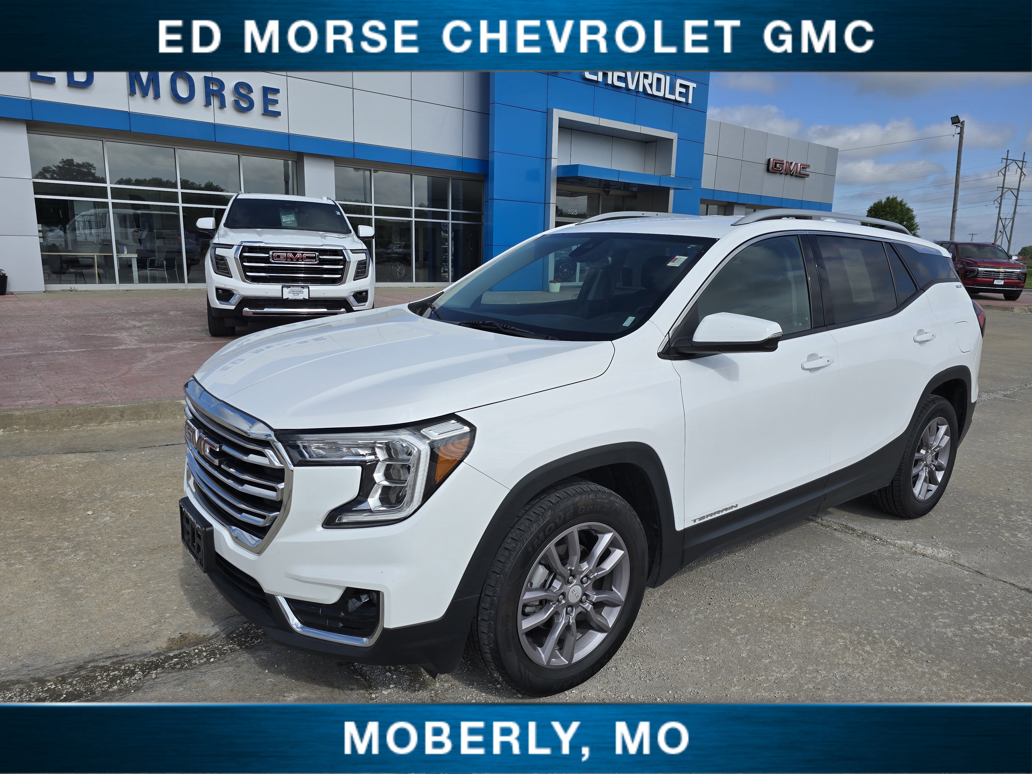 2024 GMC Terrain SLT