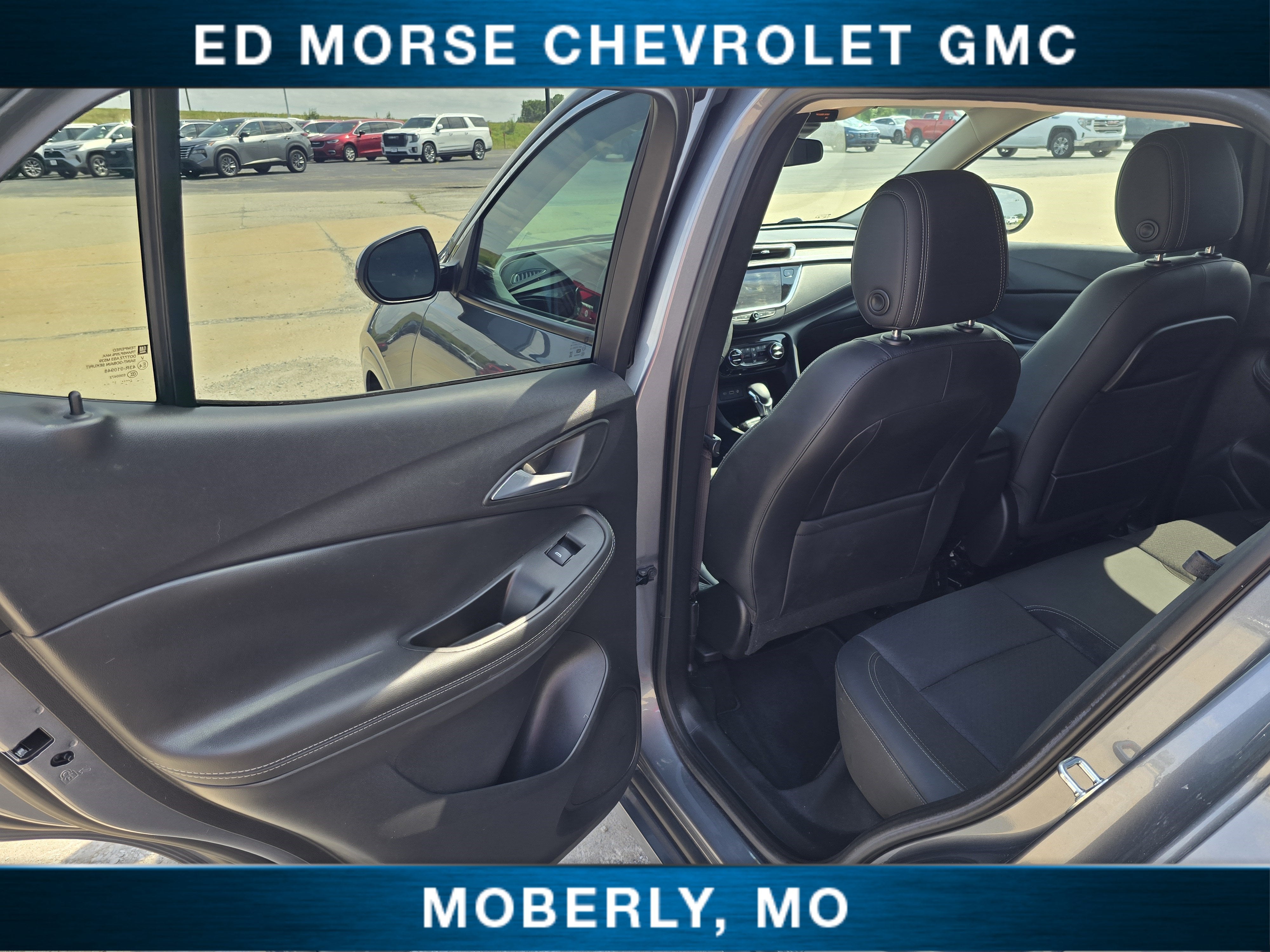 2022 Buick Encore GX Select