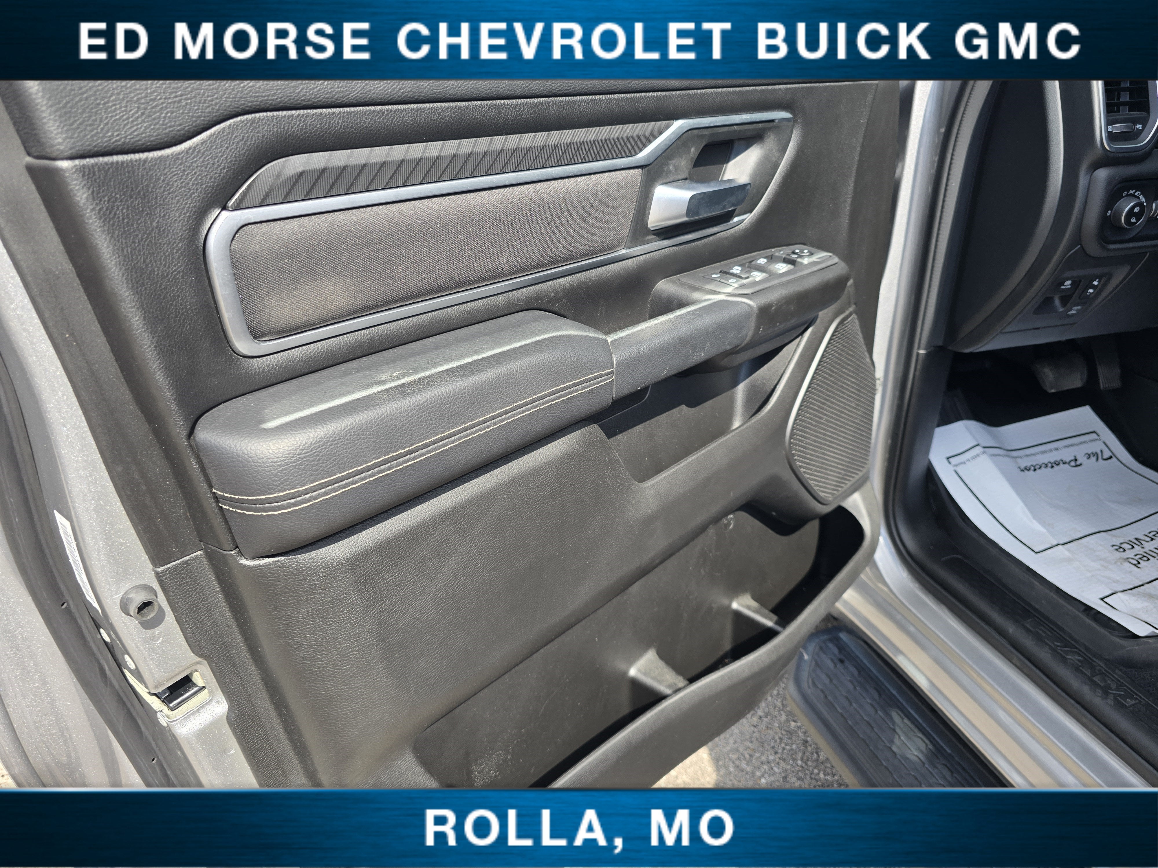 2025 RAM 1500 Big Horn Crew Cab 4x4 6'4" Box