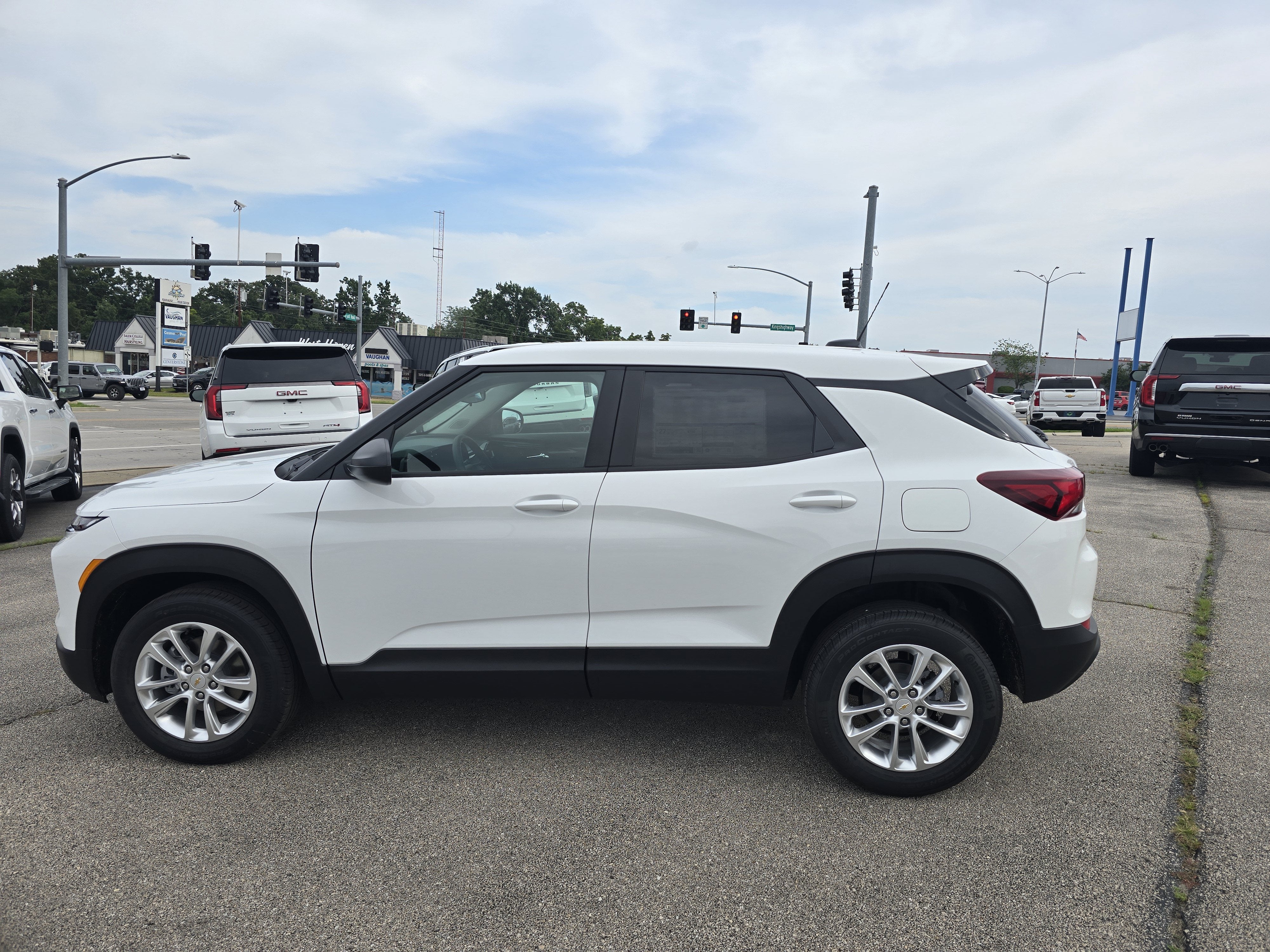 2026 Chevrolet Trailblazer LS